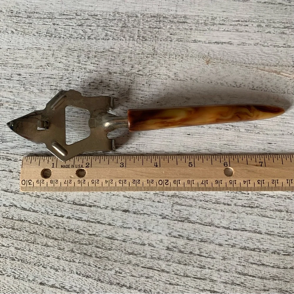 Vintage Bakelite Can Bottle Jar Opener Butterscotch Swirl Barware Kitchenware